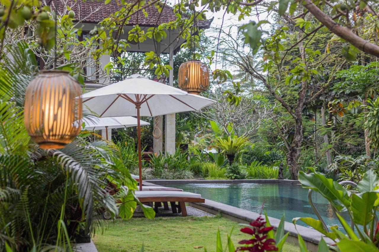 Suara Air Luxury Villa Ubud Exterior foto