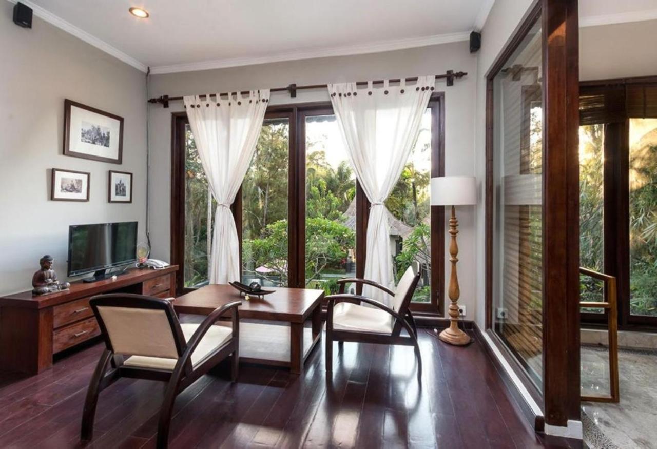 Suara Air Luxury Villa Ubud Exterior foto