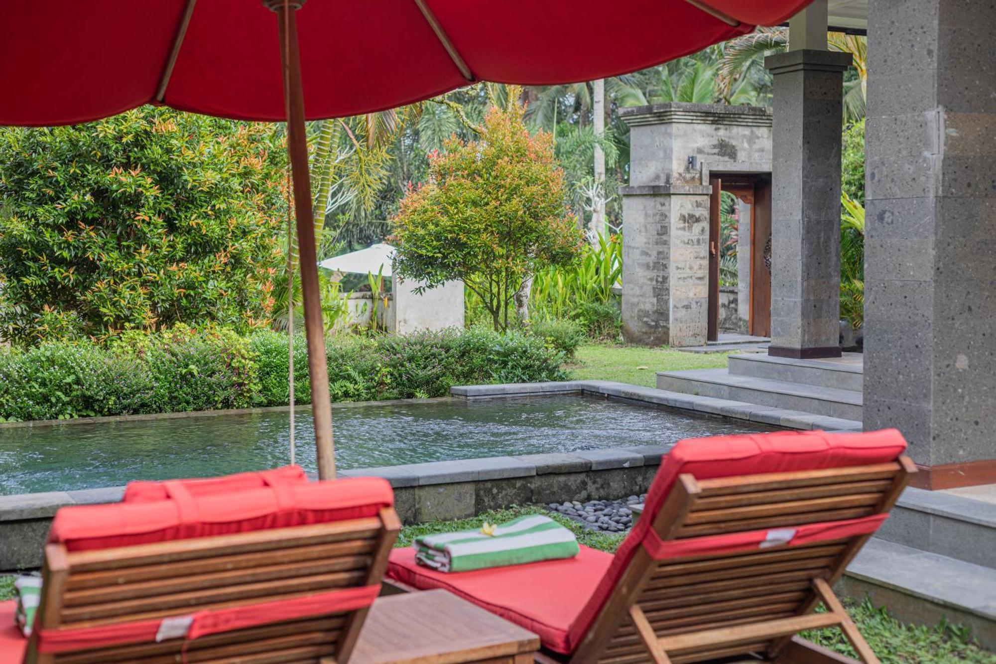 Suara Air Luxury Villa Ubud Habitación foto